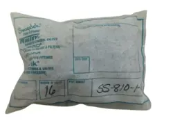 SWAGELOK SS-810-1-2 CONNECTOR