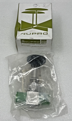 SWAGELOK SS-BN8VCR8 BELLOWS SEALED VALVE 1/2