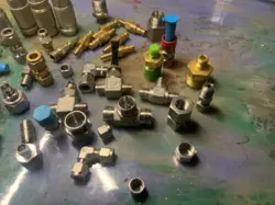 LOT OF SWAGELOK VALVES AND OTHER FITTING LARGE LOT 6.2PDS