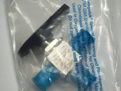 1- SWAGELOK STAINLESS STEEL 3-WAY BALL VALVE, 1/4