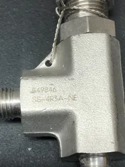 SWAGELOK PN SS-4R3A-NB HIGH PRESSURE PROPORTIONAL RELIEF VALVE, 1/4 IN