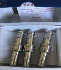 ADAPTER 1/2 1/2