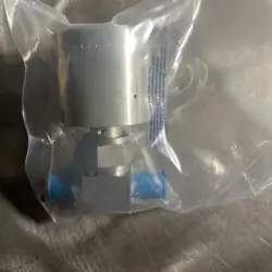  SWAGELOK SS-HBVCR4-0 NEW BELLOWS VALVE SC11