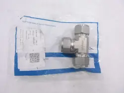 SWAGELOK SS-1210-3 UNION TEE TUBE FITTING STAINLESS STEEL 3/4