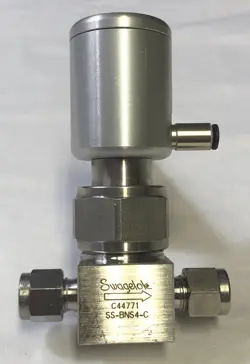 PNEUMATIC VALVE 1/4