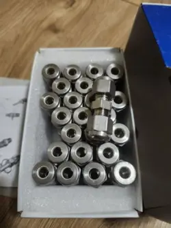 IN BOX 1/4
