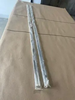 MOUNTING RAIL