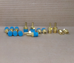 NEW LOT OF 16 SWAGELOK 1/4