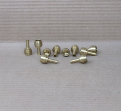 NEW LOT OF 10 PARKER/SWAGELOK B-811-PC-4 1/2