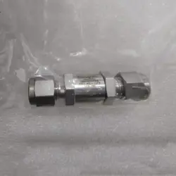 1PC SWAGELOK SS-4C-1/3 CARD PIPE JOINT