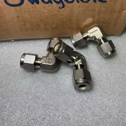 1PC SWAGELOK SS-400-9 CARD PIPE JOINT