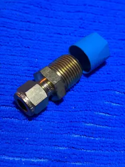 CONNECTORS. 3/8