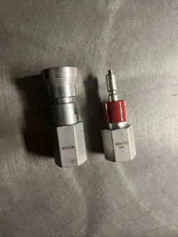SWAGELOK SS-QC4-B-2PF INSTRUMENTATION QUICK CONNECT BODY FNSP PLUS THE MALE. SET
