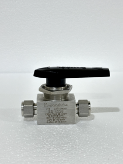 SWAGELOK SS-45S8 40 SERIES BALL VALVE, 12 CV, 1/2 IN. SWAGELOK TUBE FITTING