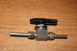 1/4 STAINLESS