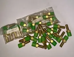 33PC  SWAGELOK CAJON BRASS 1/8