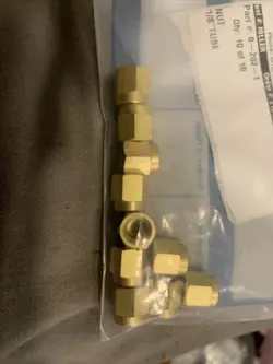 NUT BRASS 10CT