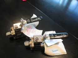 SWAGELOK STAINLESS STEEL 60E SERIES BALL VALVES LOT OF ( 2 ) NEW OPENED BOX