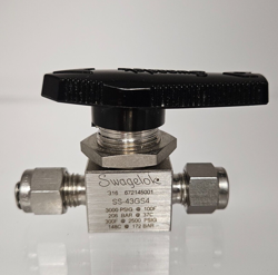 SWAGELOK 2-WAY BALL VALVE 1/4