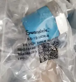 1PC SWAGELOK SS-12-VCR-4 CARD PIPE JOINT