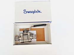 SWAGELOK SS-63TS12MM STAINLESS STEEL BALL VALVE, 3-PIECE 60 SERIES, 2200 PSI NEW