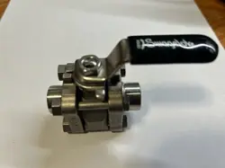 SWAGELOK CF3M BALL VALVE  SS   2200 PSI