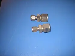 GYROLOK STAINLESS STEEL TUBING  SWAGELOK  UNION   1/2