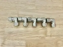 LOT OF 5 - SWAGELOK STAINLESS STEEL ELBOW FITTING,  1/2