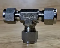 TEE UNION FITTING