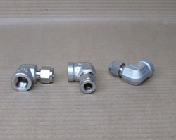 NEW LOT OF 3 SWAGELOK 3/8