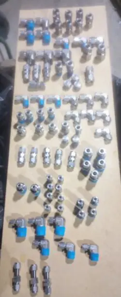 LOT OF 83  NEW SWAGELOKS FITTINGS