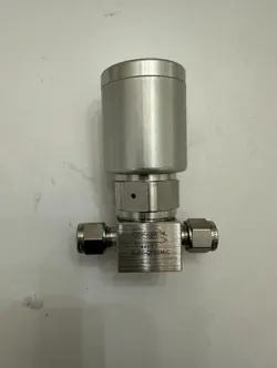 1PCS NEW 6LVV-DPS6M-C SWAGELOK