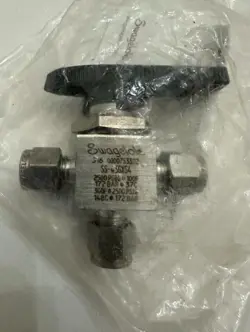 NEW SWAGELOK SS-43GXS4