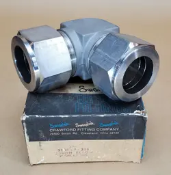 90 ELBOW CONNECTOR