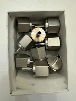 1PCS SS-6-MTA-7-6RG