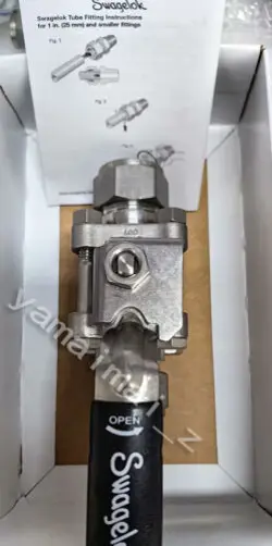 SWAGELOK SS-63TS12 STAINLESS STEEL 3-PIECE 60 SERIES BALL VALVE 3/4