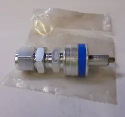 SWAGELOK QUICK CONNECT TUBE FITTING, B-QC8-D1-810, BRASS, STEM WITH VALVE, KEY 5