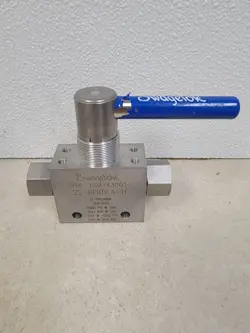 SWAGELOK SS-6FKBF4-H 1/4IN 15000 PSI BALL VALVE