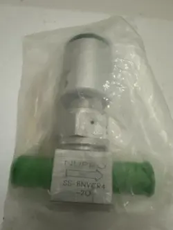 1PCS NEW  NUPRO SWAGELOK SS-BNVCR4-2O SS-BNVCR4-20