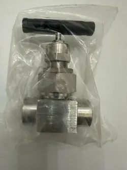 PRESSURE UNION BONNET