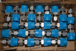 (QTY. 22) SWAGELOK STAINLESS STEEL TUBING UNIONS. 3/8