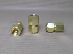 NEW LOT OF 3 PARKER/SWAGELOK 1/2