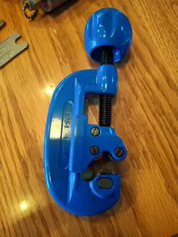 TUBING CUTTER