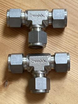 TWO (2) SWAGELOK - 1/2 STAINLESS STEEL COMPRESSION TEE (FREE SHIPPING)