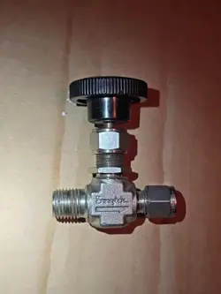 SS NEEDLE VALVE
