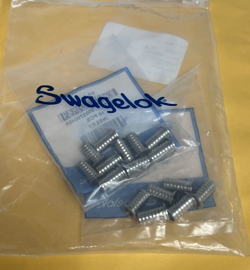 PACK OF 16 SWAGELOK SS-815-6 SS8156 STAINLESS STEEL TUBING INSERT