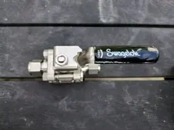 SWAGELOK SS-63TS8 NEW VALVE