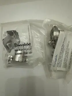 NEW SWAGELOK SS-4-VCR-FLC