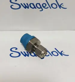 1PC SWAGELOK SS-400-1-6RS CARD PIPE JOINT