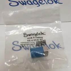 1PC SWAGELOK SS-4-VCR-RP CARD PIPE JOINT